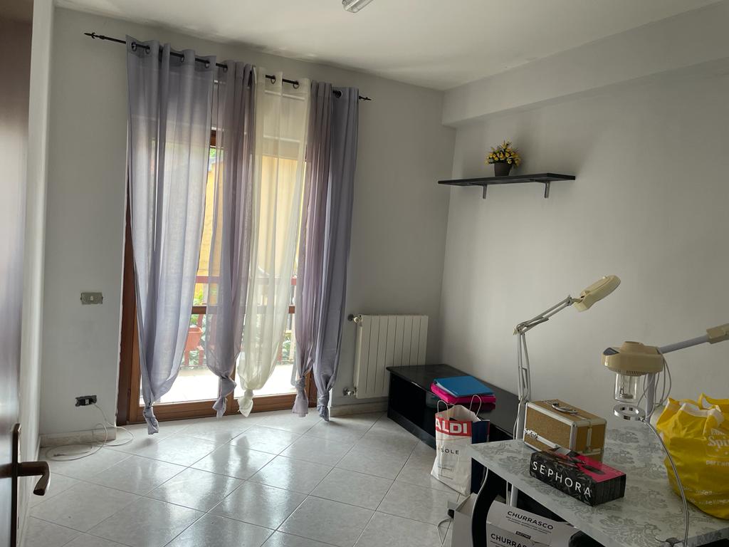https://www.progettocasa1.it/immagini_immobili/01-09-2022/appartamento-vendita-colleferro-roma-via-monti-albani-663.jpg