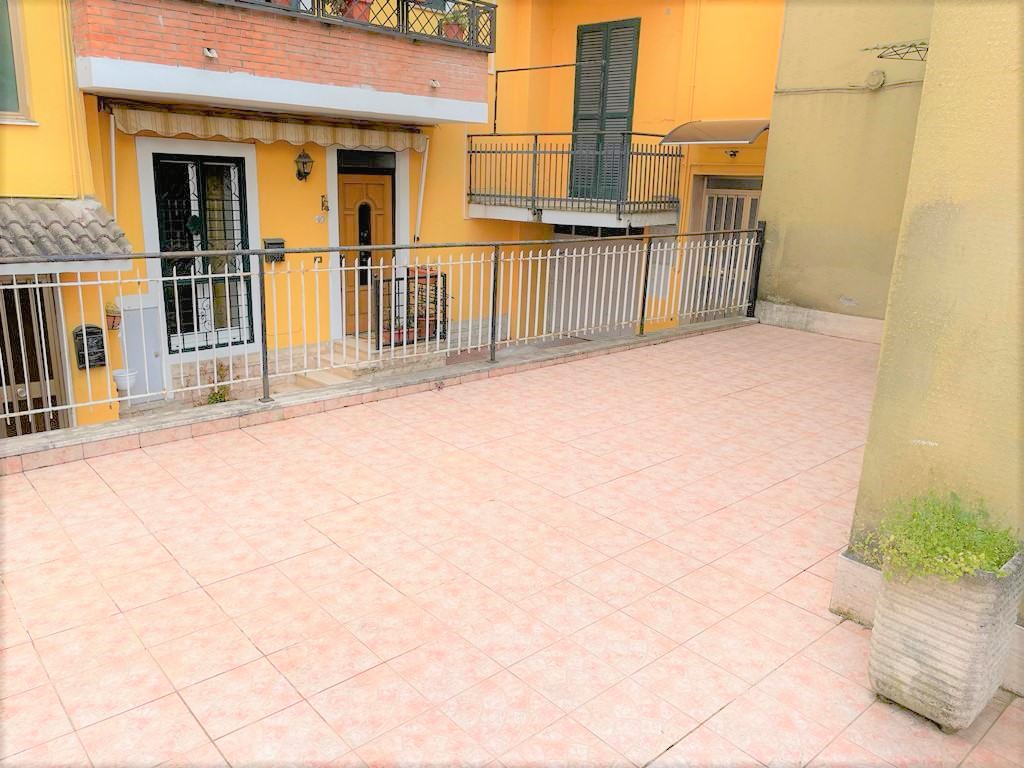 https://www.progettocasa1.it/immagini_immobili/09-03-2023/appartamento-vendita-colleferro-roma-via-della-selva-42-118.jpg