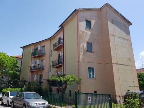 https://www.progettocasa1.it/immagini_immobili/10-05-2022/appartamento-vendita-colleferro-roma-via-santa-barbara-30-510.jpg