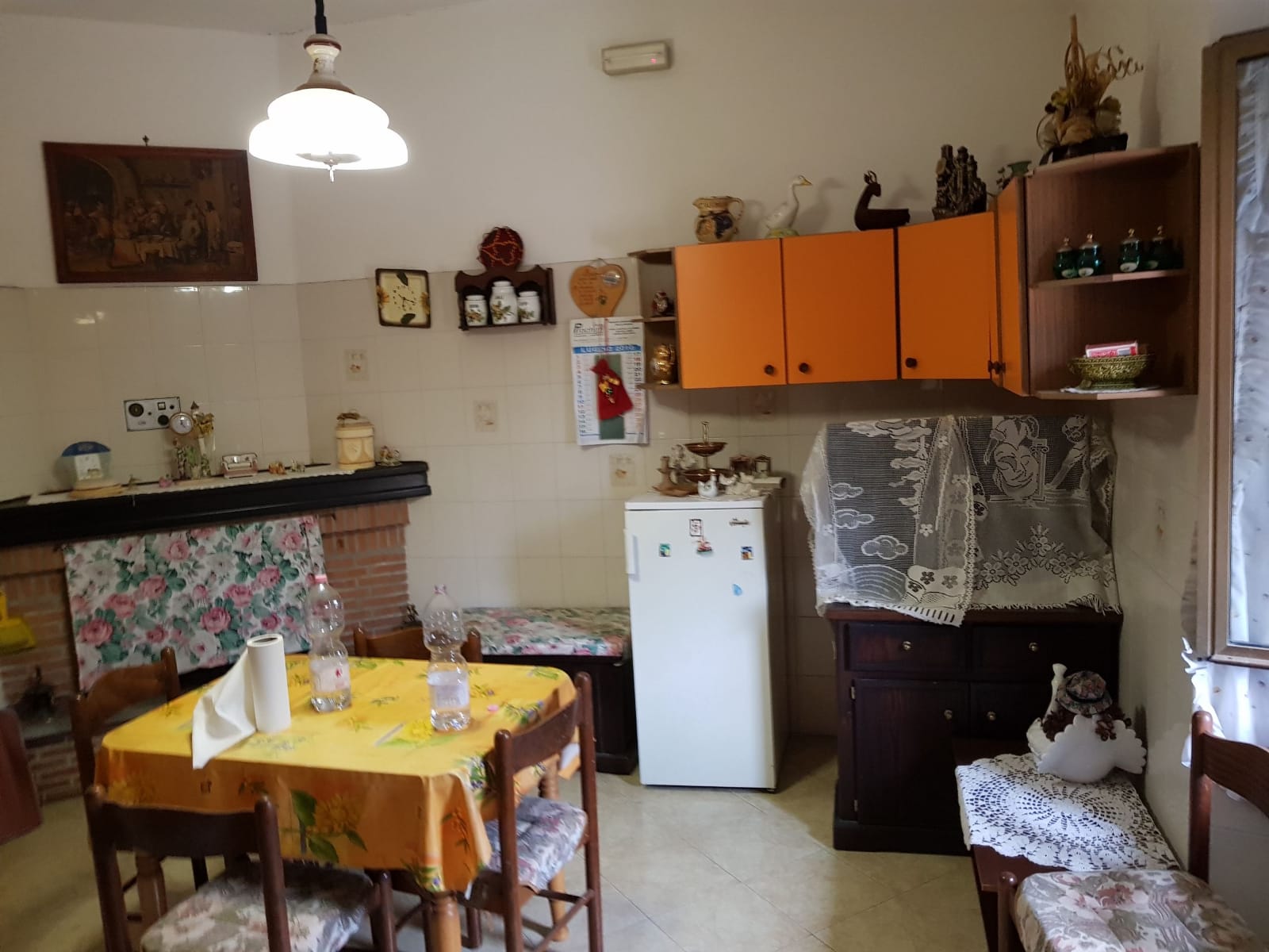 https://www.progettocasa1.it/immagini_immobili/12-10-2021/appartamento-affitto-segni-roma-via-carpinetana-ovest-525.jpg