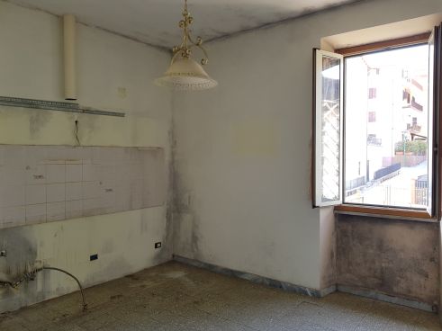https://www.progettocasa1.it/immagini_immobili/28-06-2021/appartamento-vendita-colleferro-roma-via-giuseppe-di-vittorio105-430.jpg